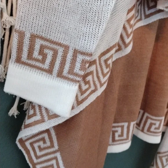 Kathy Ireland Sweater - Picture 4 of 6